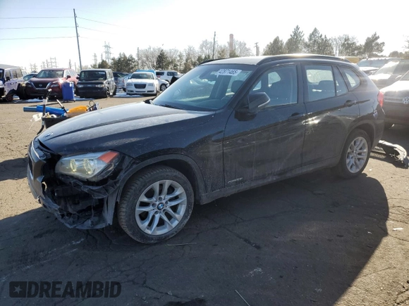 2015 BMW X1 xDrive28i with VIN WBAVL1C50FVY25782, listed as a Copart auction lot 42871465 with 116,084 mi miles and Salvage Title. Bid and sale history available at carsss.com. Image 1.