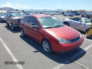 2005 Ford Focus S with VIN 3FAFP31N85R101673, listed as a IAAI auction lot 40079189 with 208,616 mi miles and . Bid and sale history available at DreamBid. Image 1.