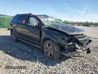 2017 Dodge Journey Crossroad Plus z VIN 3C4PDDGG8HT545942, wystawiony jako Copart lot #53985625 z przebiegiem Nie podano mil oraz Szkoda całkowita • Salvage title. Historia ofert i sprzedaży dostępna na DreamBid. Obrazek 4.