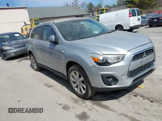 2014 Mitsubishi Outlander Sport ES with VIN 4A4AR3AU9EE001017, listed as a IAAI auction lot 41972458 with 58,040 mi miles. Bid and sale history available at carsss.com. Image 1.