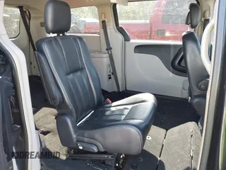 2014 Chrysler Town & Country Touring with VIN 2C4RC1BG2ER124461, listed as a IAAI auction lot 42181413 with 181,360 mi miles and . Bid and sale history available at DreamBid. Image 8.