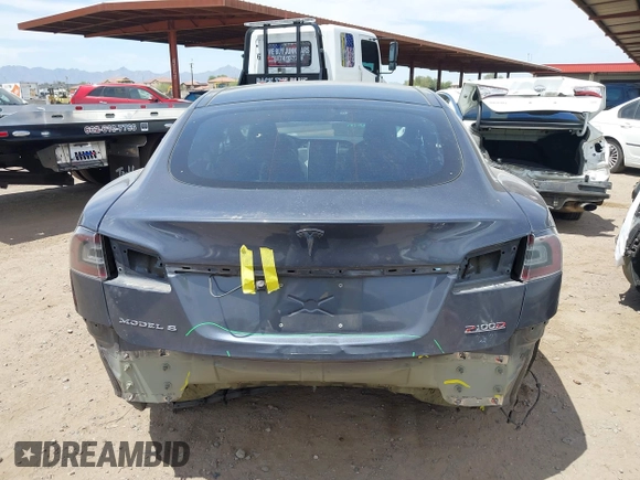 2018 Tesla Model S 75D with VIN 5YJSA1E43JF260547, listed as a IAAI auction lot 42346240 with 89,637 mi miles and . Bid and sale history available at DreamBid. Image 15.