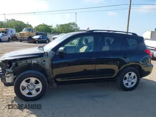 2012 Toyota RAV4 with VIN JTMBF4DV6CD045056, listed as a IAAI auction lot 41921969 with 140,006 mi miles. Bid and sale history available at carsss.com. Image 14.