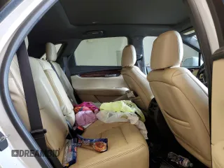 2017 Cadillac XT5 Luxury FWD z VIN 1GYKNBRS3HZ133587, wystawiony jako Copart lot #53570065 z przebiegiem 98 181 mil mil oraz Tytuł czysty. Historia ofert i sprzedaży dostępna na DreamBid. Obrazek 11.