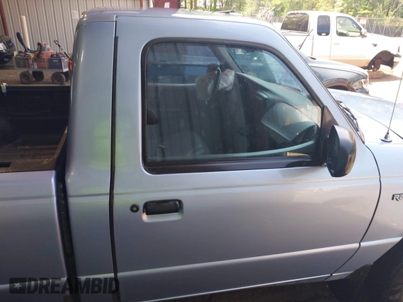 1998 Ford Ranger XL with VIN 1FTYR10C9WUC64490, listed as a IAAI auction lot 42108643 with 119,905 mi miles and . Bid and sale history available at DreamBid. Image 13.