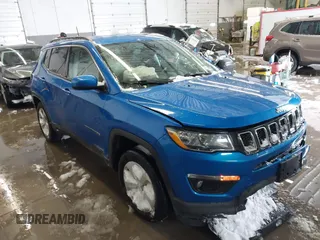 2018 Jeep Compass Latitude z VIN 3C4NJDBB3JT179583, wystawiony jako IAAI lot #41579061 z przebiegiem 57 368 mil mil oraz . Historia ofert i sprzedaży dostępna na DreamBid. Obrazek 1.