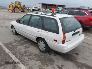 1994 Ford Escort z VIN 1FARP15J9RW134239, wystawiony jako IAAI lot #42056543 z przebiegiem 120 843 mil mil oraz . Historia ofert i sprzedaży dostępna na DreamBid. Obrazek 3.
