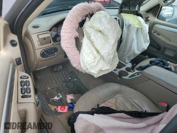 2004 Mercury Mountaineer Convenience z VIN 4M2ZU86K94ZJ49179, wystawiony jako Copart lot #50139334 z przebiegiem Nie podano mil oraz Szkoda całkowita • Salvage title. Historia ofert i sprzedaży dostępna na DreamBid. Obrazek 8.