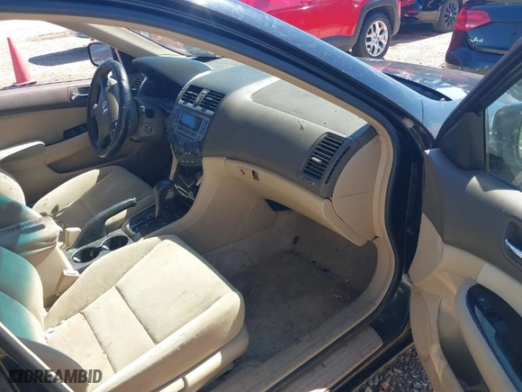 2006 Honda Accord Sdn LX SE with VIN 1HGCM56346A174934, listed as a IAAI auction lot 41812330 with 214311 miles. Bid and sale history available at carsss.com. Image 5.