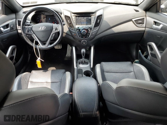 2016 Hyundai Veloster Turbo with VIN KMHTC6AE2GU263929, listed as a Copart auction lot 61876963 with 55,108 mi miles. Bid and sale history available at carsss.com. Image 8.