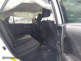 2022 Toyota 4Runner TRD Off Road with VIN JTEPU5JR2N5978258, listed as a IAAI auction lot 41441475 with 80,395 mi miles. Bid and sale history available at carsss.com. Image 8.
