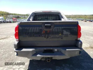 2003 Chevrolet Avalanche z VIN 3GNEK13T63G192527, wystawiony jako Copart lot #54837845 z przebiegiem 220 953 mil mil oraz Szkoda całkowita • Salvage title. Historia ofert i sprzedaży dostępna na DreamBid. Obrazek 6.