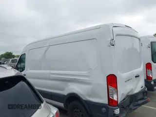 2016 Ford Transit с VIN 1FTYE2CM4GKA53880, выставлен на аукционе IAAI как лот 39149763 с пробегом 171 093 миль миль и . История ставок и продаж доступна на DreamBid. Изображение 14.