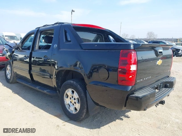2013 Chevrolet Avalanche LT with VIN 3GNTKFE70DG327944, listed as a IAAI auction lot 41796377 with 120,922 mi miles. Bid and sale history available at carsss.com. Image 3.