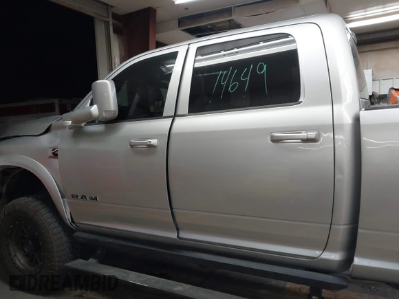 2014 Ram 2500 Tradesman with VIN 3C6UR5CL7EG254020, listed as a IAAI auction lot 41805542 with 141,694 mi miles and . Bid and sale history available at DreamBid. Image 14.