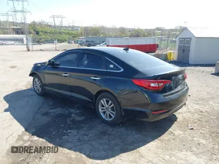 2017 Hyundai Sonata SE with VIN 5NPE24AF1HH493180, listed as a IAAI auction lot 41972109 with 91,293 mi miles and . Bid and sale history available at DreamBid. Image 3.