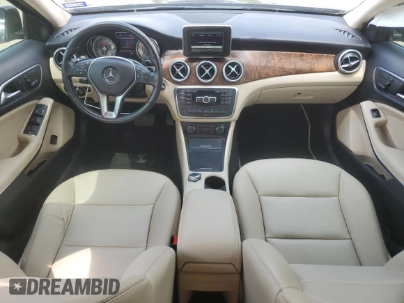 2015 Mercedes-Benz GLA 250 z VIN WDCTG4EB2FJ113312, wystawiony jako Copart lot #54522535 z przebiegiem 67 298 mil mil oraz Szkoda całkowita • Salvage title. Historia ofert i sprzedaży dostępna na DreamBid. Obrazek 8.