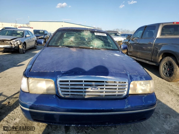 1998 Ford Crown Victoria Police Pkg with VIN 2FAFP71W5WX174213, listed as a Copart auction lot 87191094 with 288,723 mi miles and Salvage Title. Bid and sale history available at carsss.com. Image 5.