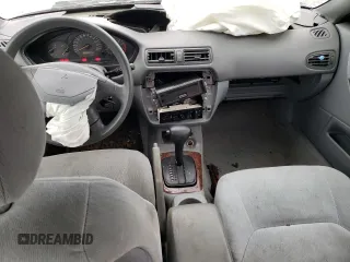 2001 Mitsubishi Galant ES with VIN 4A3AA46G91E215875, listed as a Copart auction lot 45507545 with 227,589 mi miles and Salvage Title. Bid and sale history available at DreamBid. Image 8.