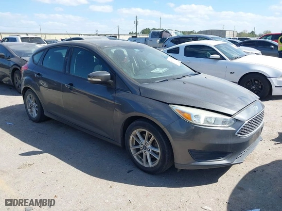 2015 Ford Focus SE with VIN 1FADP3K29FL230520, listed as a IAAI auction lot 41816723 with 45,115 mi miles. Bid and sale history available at carsss.com. Image 1.
