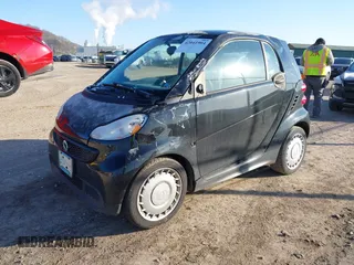 2015 Smart fortwo Passion with VIN WMEEJ3BA6FK804974, listed as a IAAI auction lot 42041904 with 97,514 mi miles and . Bid and sale history available at DreamBid. Image 2.
