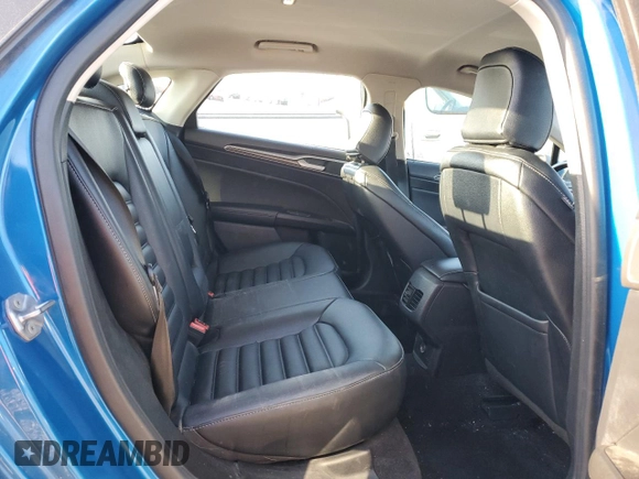 2020 Ford Fusion SEL with VIN 3FA6P0CD6LR131061, listed as a Copart auction lot 53372315 with 122,120 mi miles and Salvage title. Bid and sale history available at DreamBid. Image 10.