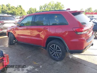 2021 Jeep Grand Cherokee Trailhawk with VIN 1C4RJFLG8MC549403, listed as a IAAI auction lot 42538177 with 33,124 mi miles and . Bid and sale history available at DreamBid. Image 3.