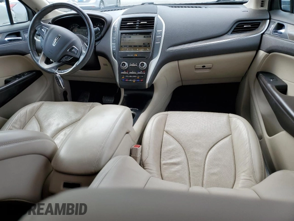 2018 Lincoln MKC Reserve with VIN 5LMCJ3D9XJUL04332, listed as a Copart auction lot 53707275 with 117,734 mi miles and Salvage title. Bid and sale history available at DreamBid. Image 8.