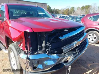 2018 Chevrolet Silverado 1500 LT with VIN 1GCVKREH9JZ178005, listed as a IAAI auction lot 41262147 with 90,215 mi miles. Bid and sale history available at carsss.com. Image 6.