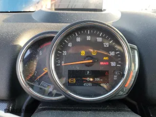 2020 MINI Countryman Cooper S with VIN WMZYX1C00L3L95722, listed as a Copart auction lot 67386104 with 45,265 mi miles and Salvage Title. Bid and sale history available at carsss.com. Image 9.