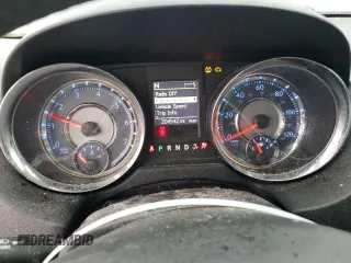 2014 Chrysler Town & Country Touring-L with VIN 2C4RC1CG7ER329627, listed as a Copart auction lot 43019185 with 204,542 mi miles and Clean Title. Bid and sale history available at carsss.com. Image 9.