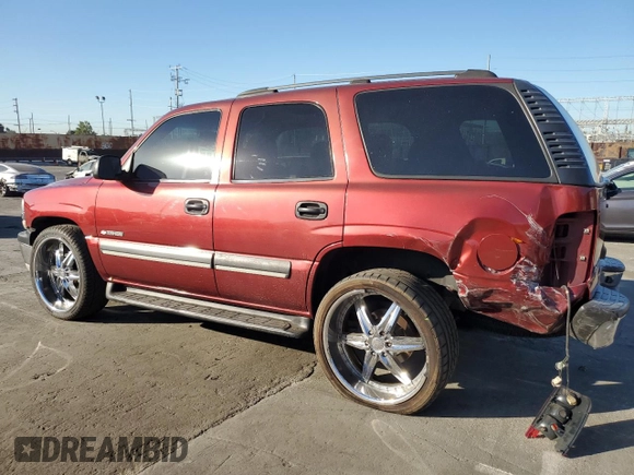 2003 Chevrolet Tahoe LS with VIN 1GNEC13T43R142268, listed as a Copart auction lot 88926345 with 202,145 mi miles and Salvage Title. Bid and sale history available at carsss.com. Image 2.