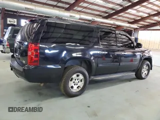 2014 Chevrolet Suburban LT with VIN 1GNSKJE77ER131290, listed as a Copart auction lot 71351994 with 258,058 mi miles and Clean Title. Bid and sale history available at carsss.com. Image 3.