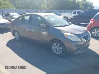 2013 Nissan Versa S with VIN 3N1CN7AP8DL820857, listed as a IAAI auction lot 42690300 with 154,408 mi miles and . Bid and sale history available at DreamBid. Image 1.