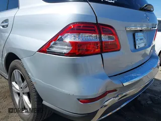 2014 Mercedes-Benz M 350 with VIN 4JGDA2EBXEA397945, listed as a IAAI auction lot 41930366 with 96,454 mi miles and . Bid and sale history available at DreamBid. Image 6.