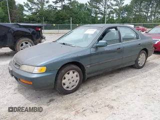 1997 Honda Accord LX с VIN 1HGCD5631VA019675, выставлен на аукционе IAAI как лот 42268994 с пробегом 284 652 миль миль и . История ставок и продаж доступна на DreamBid. Изображение 2.