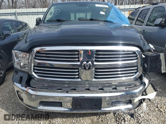 2016 Ram 1500 Lone Star z VIN 1C6RR7LTXGS398125, wystawiony jako Copart lot #69176393 z przebiegiem 89 057 mil mil oraz Szkoda całkowita • Salvage title. Historia ofert i sprzedaży dostępna na DreamBid. Obrazek 5.