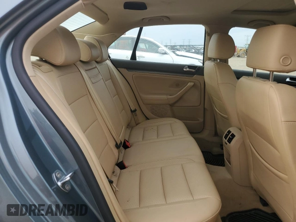 2006 Volkswagen Jetta 2.5L with VIN 3VWSF71K36M622515, listed as a Copart auction lot 54454535 with 82,105 mi miles and Salvage title. Bid and sale history available at DreamBid. Image 10.