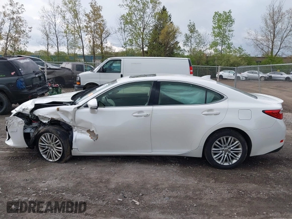 2015 Lexus ES 330 with VIN JTHBK1GG1F2193346, listed as a IAAI auction lot 42180820 with 114,684 mi miles and . Bid and sale history available at DreamBid. Image 14.