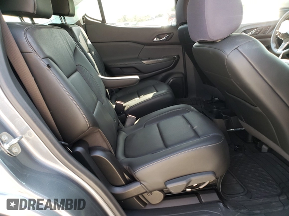 2020 GMC Acadia SLT with VIN 1GKKNMLS1LZ236143, listed as a Copart auction lot 32070621 with 10,445 mi miles and Non Repairable. Bid and sale history available at DreamBid. Image 6.