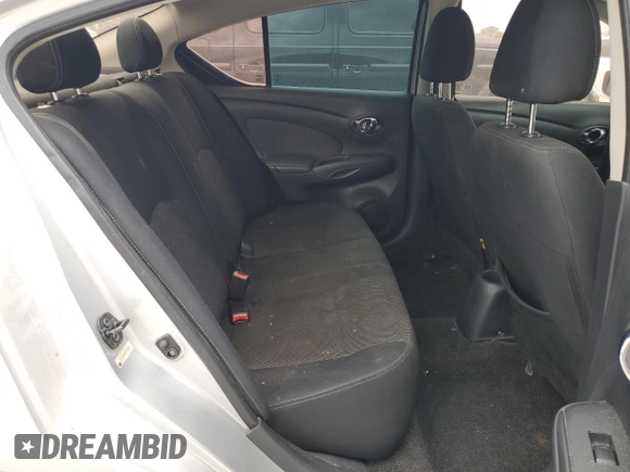 2015 Nissan Versa SV with VIN 3N1CN7AP2FL803412, listed as a Copart auction lot 47944445 with 90,414 mi miles and Non Repairable. Bid and sale history available at carsss.com. Image 10.