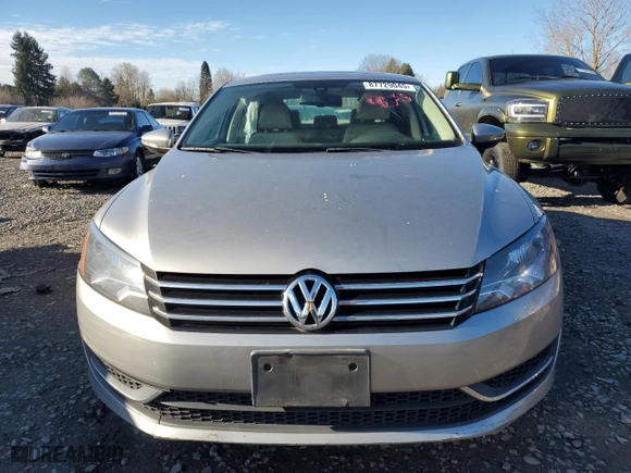 2012 Volkswagen Passat SE with VIN 1VWBP7A32CC084151, listed as a Copart auction lot 87729045 with 87,951 mi miles and Salvage Title. Bid and sale history available at carsss.com. Image 5.
