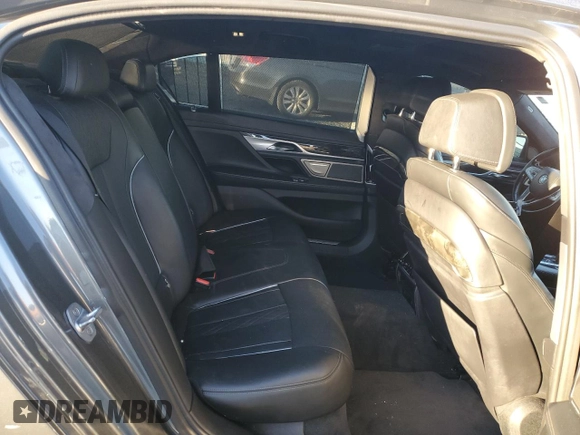 2017 BMW 7 Series with VIN WBA7F2C32HG422866, listed as a Copart auction lot 76177184 with 146,565 mi miles and Salvage Title. Bid and sale history available at DreamBid. Image 10.