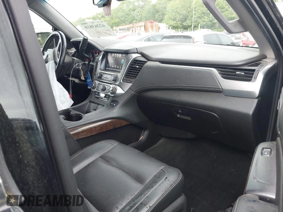 2017 Chevrolet Tahoe LT z VIN 1GNSKBKC3HR164976, wystawiony jako IAAI lot #42263818 z przebiegiem 99 261 mil mil oraz . Historia ofert i sprzedaży dostępna na DreamBid. Obrazek 5.