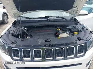 2018 Jeep Compass Latitude with VIN 3C4NJCBB8JT293444, listed as a IAAI auction lot 42372611 with 38,928 mi miles and . Bid and sale history available at DreamBid. Image 10.