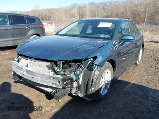 2025 Toyota Camry LE with VIN 4T1DAACK5SU068576, listed as a IAAI auction lot 41746222 with 3,674 mi miles and . Bid and sale history available at DreamBid. Image 18.