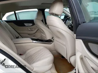 2019 Mercedes-Benz AMG GT 63 S z VIN WDD7X8KB7KA006551, wystawiony jako IAAI lot #41962236 z przebiegiem Nie podano mil oraz . Historia ofert i sprzedaży dostępna na DreamBid. Obrazek 6.