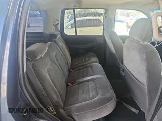 2002 Ford Explorer XLT with VIN 1FMZU73W72ZC32268, listed as a Copart auction lot 76959984 with 160,750 mi miles and Clean title. Bid and sale history available at DreamBid. Image 6.