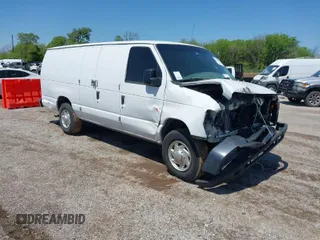 2008 Ford Econoline Cargo Commercial with VIN 1FTNS24W88DA75141, listed as a IAAI auction lot 41974472 with 188,618 mi miles. Bid and sale history available at carsss.com. Image 1.