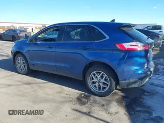 2024 Ford Edge SEL z VIN 2FMPK4J93RBA31974, wystawiony jako IAAI lot #41313322 z przebiegiem 20 436 mil mil oraz . Historia ofert i sprzedaży dostępna na DreamBid. Obrazek 3.